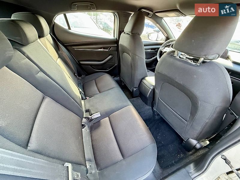 Хэтчбек Mazda 3 2019 в Киеве