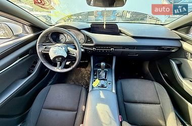 Хэтчбек Mazda 3 2019 в Киеве