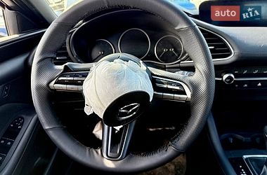 Хэтчбек Mazda 3 2019 в Киеве