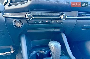 Хэтчбек Mazda 3 2019 в Киеве