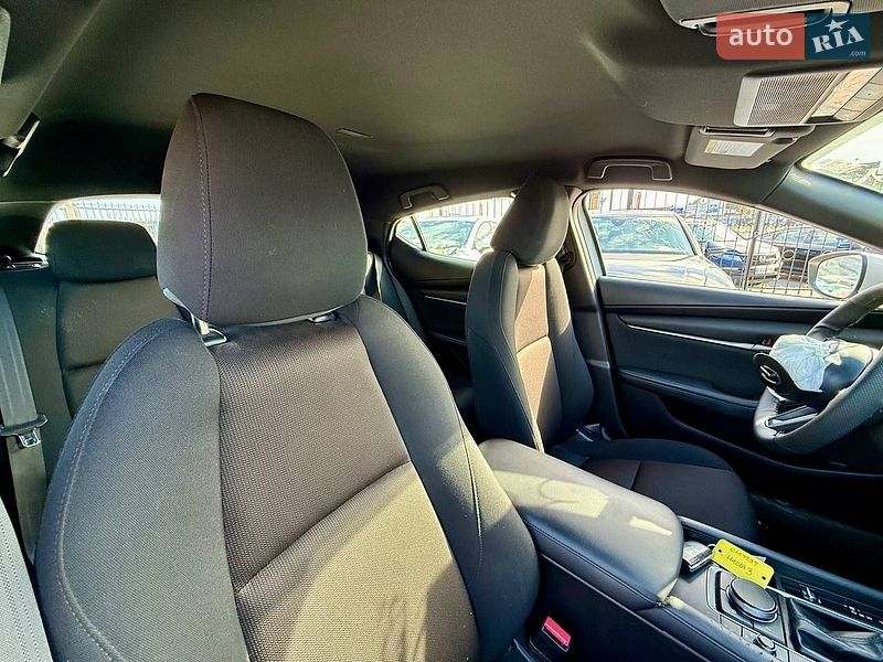 Хэтчбек Mazda 3 2019 в Киеве