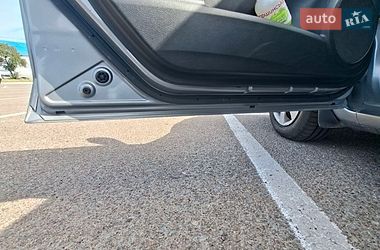 Седан Mazda 3 2012 в Житомире