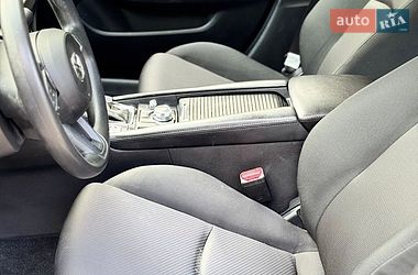 Седан Mazda 3 2017 в Києві