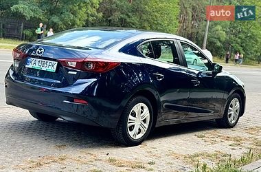 Седан Mazda 3 2017 в Києві