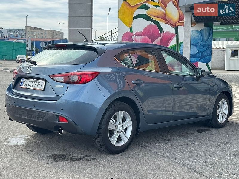 Хетчбек Mazda 3 2016 в Києві фото 4 Хетчбек Mazda 3 2016 в Києві