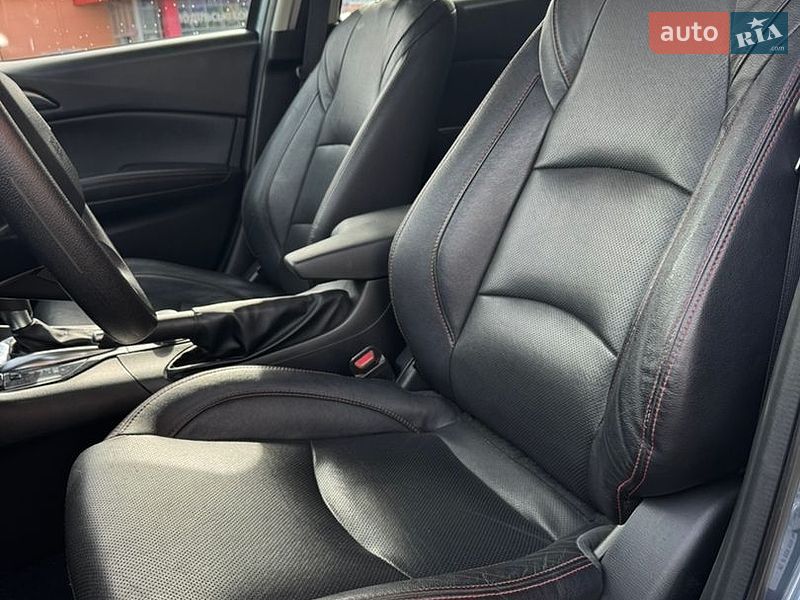Хетчбек Mazda 3 2016 в Києві фото 7 Хетчбек Mazda 3 2016 в Києві