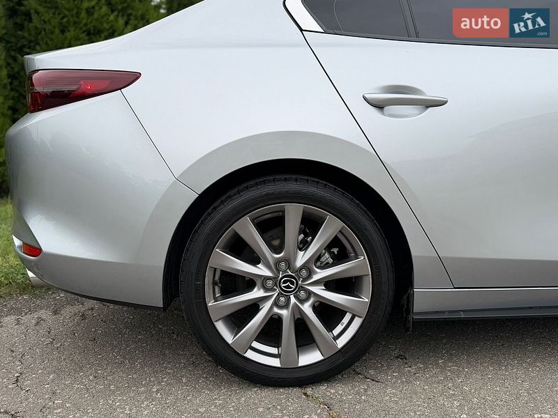 Седан Mazda 3 2020 в Дніпрі