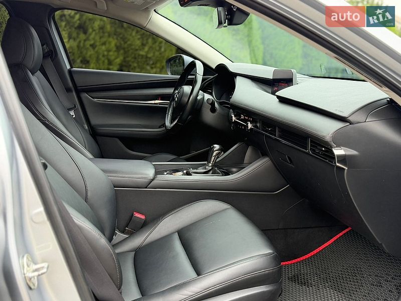 Седан Mazda 3 2020 в Дніпрі
