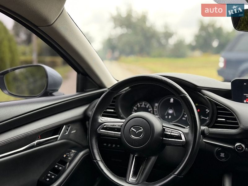 Седан Mazda 3 2020 в Дніпрі