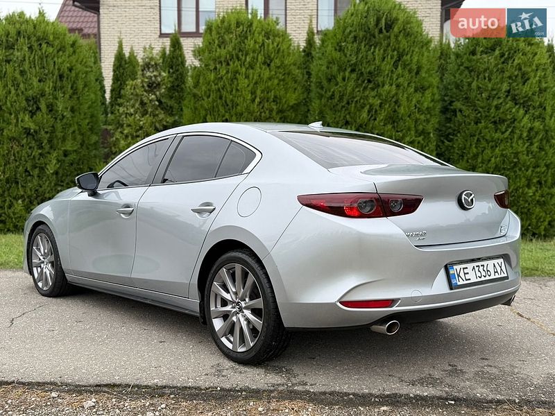 Седан Mazda 3 2020 в Дніпрі