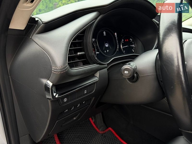 Седан Mazda 3 2020 в Дніпрі