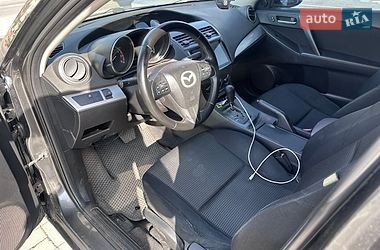 Седан Mazda 3 2011 в Черкассах