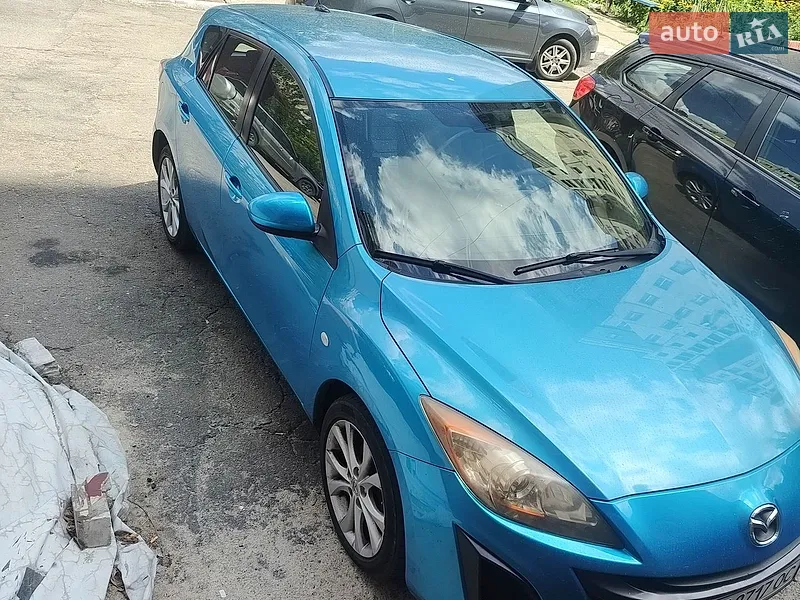 Mazda 3