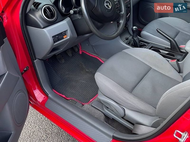 Седан Mazda 3 2007 в Коростені