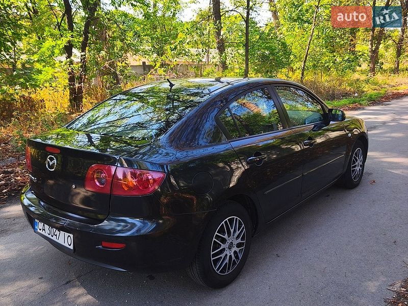Седан Mazda 3 2005 в Черкассах