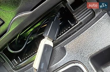 Седан Mazda 3 2006 в Ужгороде