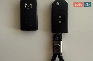 Седан Mazda 3 2006 в Ужгороде