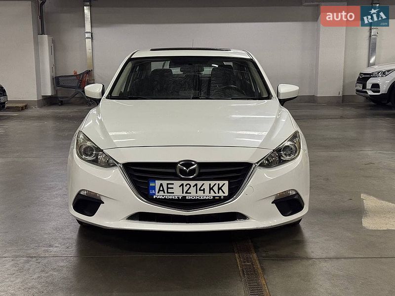 Седан Mazda 3 2013 в Киеве