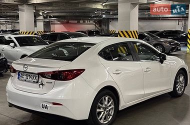 Седан Mazda 3 2013 в Киеве