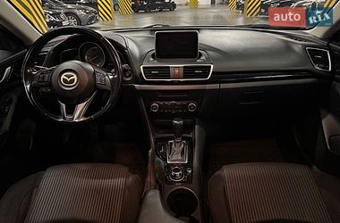 Седан Mazda 3 2013 в Киеве