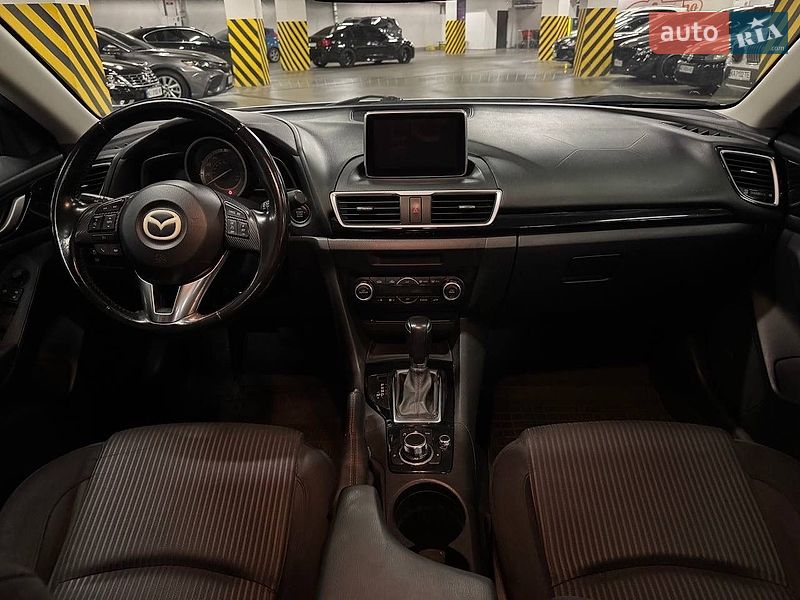 Седан Mazda 3 2013 в Киеве