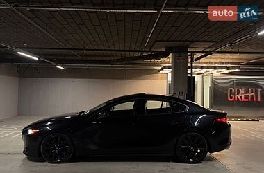 Седан Mazda 3 2020 в Львові