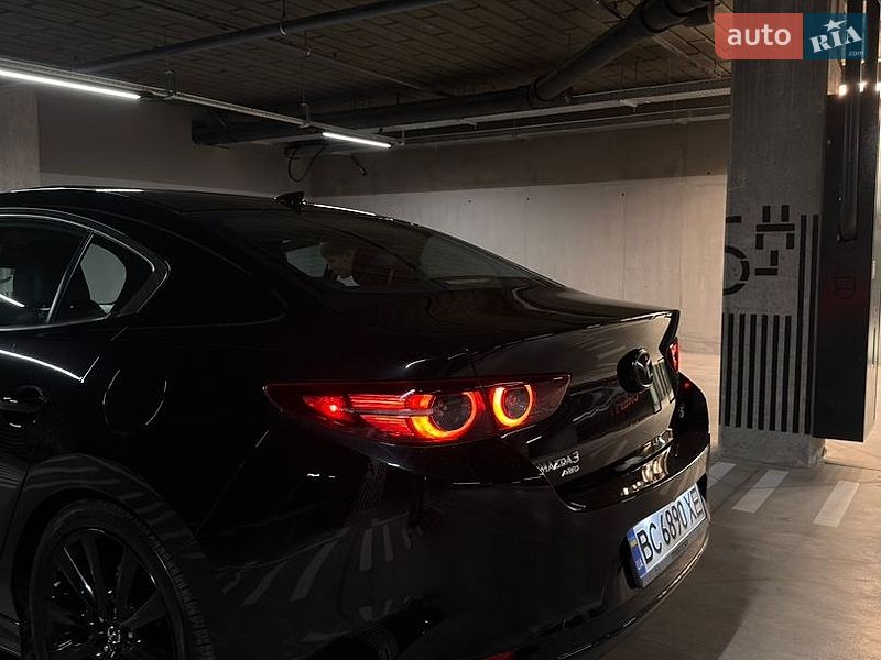 Седан Mazda 3 2020 в Львові