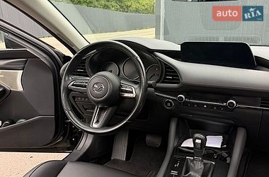 Седан Mazda 3 2020 в Львові