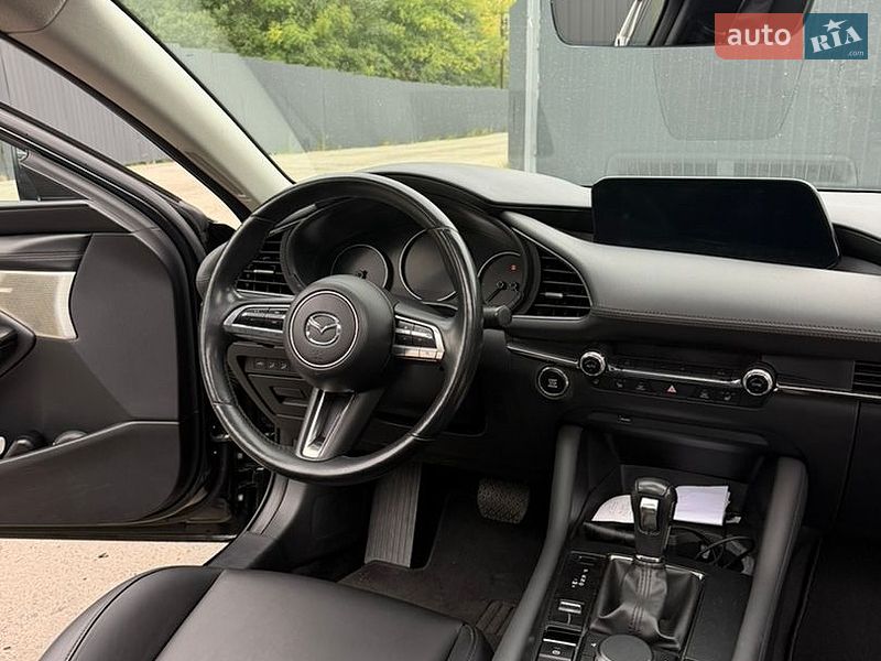 Седан Mazda 3 2020 в Львові