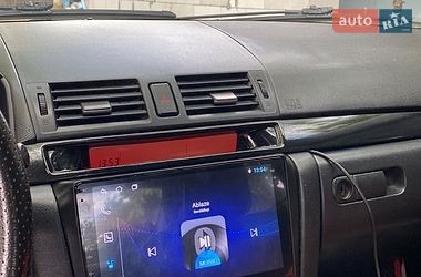 Седан Mazda 3 2004 в Кривому Розі