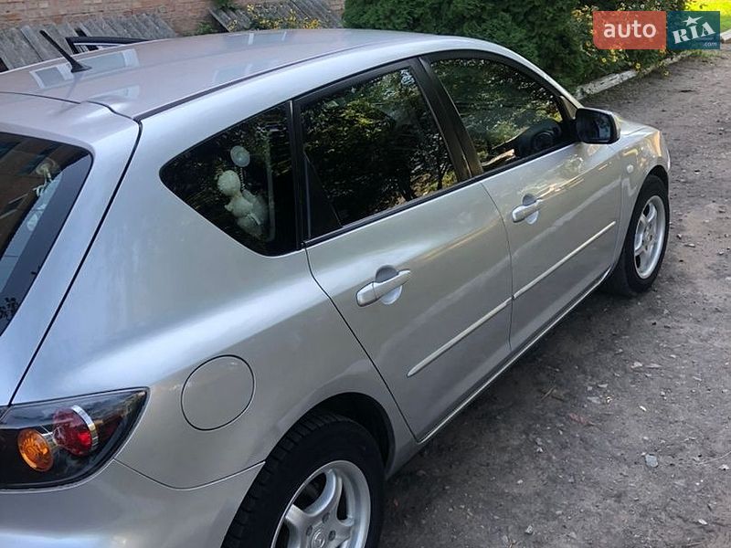 Хэтчбек Mazda 3 2005 в Прилуках