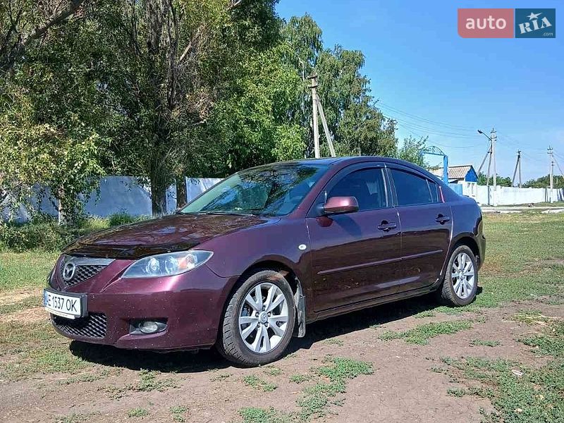Седан Mazda 3 2007 в Днепре