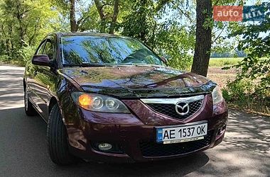Седан Mazda 3 2007 в Днепре