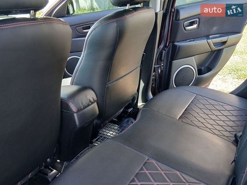 Седан Mazda 3 2007 в Днепре