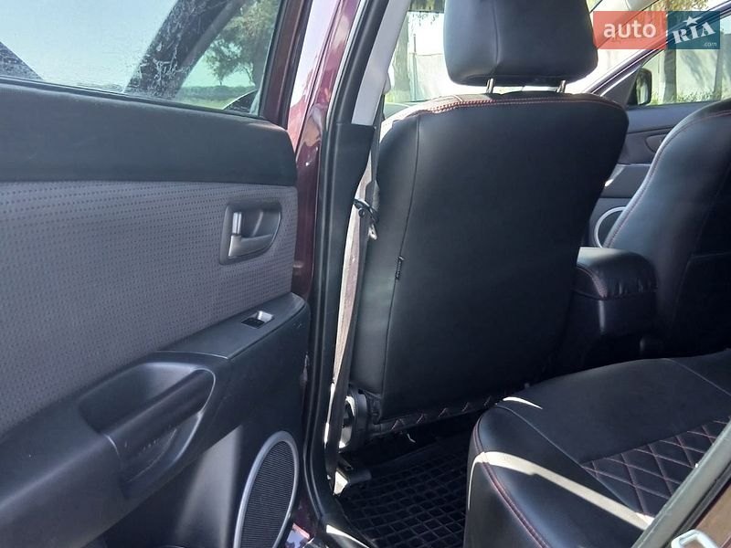 Седан Mazda 3 2007 в Днепре