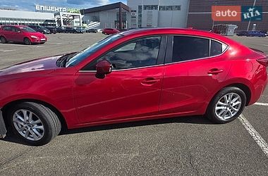 Седан Mazda 3 2014 в Киеве