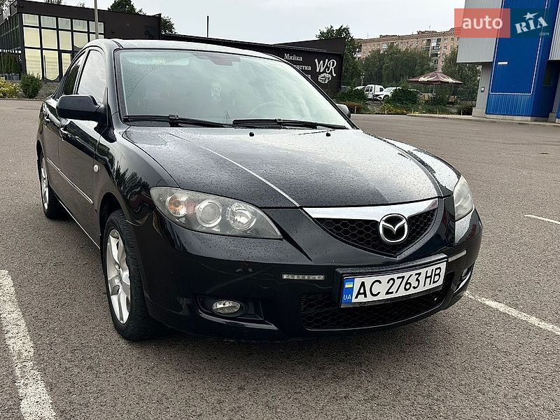 Седан Mazda 3 2006 в Ковелі
