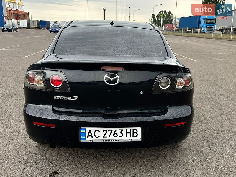 Седан Mazda 3 2006 в Ковелі