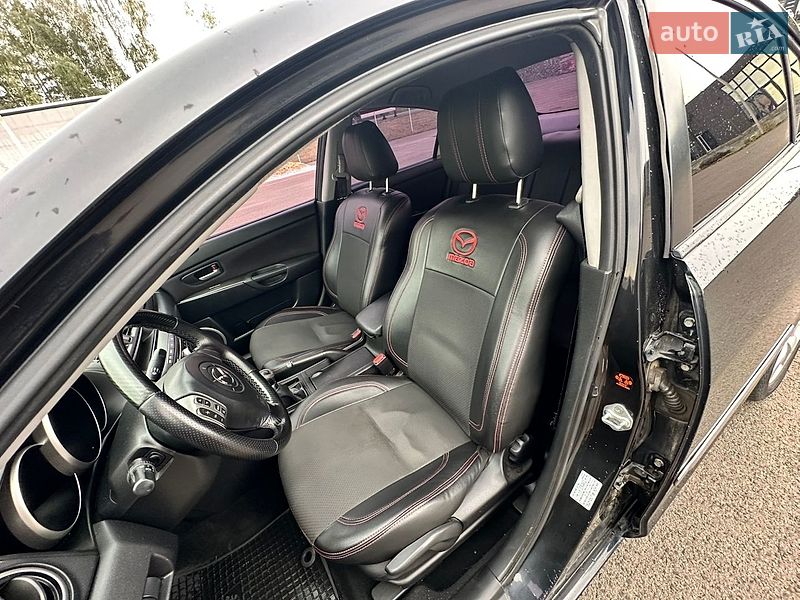 Седан Mazda 3 2006 в Ковелі