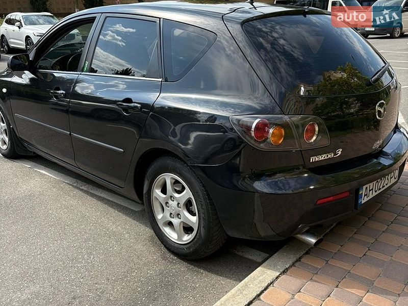 Хэтчбек Mazda 3 2005 в Софиевской Борщаговке