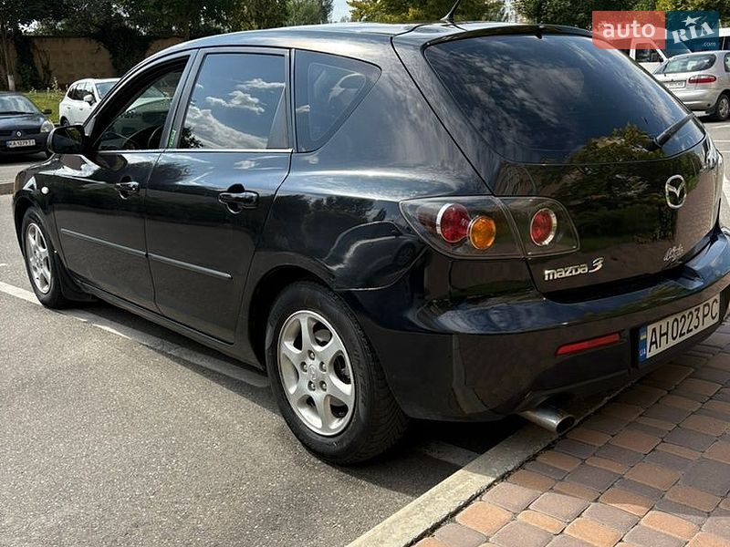 Хэтчбек Mazda 3 2005 в Софиевской Борщаговке