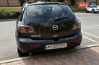 Хэтчбек Mazda 3 2005 в Софиевской Борщаговке