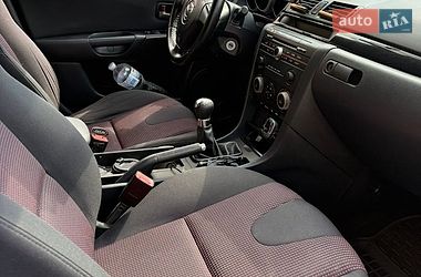 Хэтчбек Mazda 3 2005 в Софиевской Борщаговке