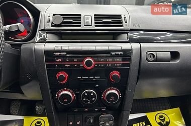 Хетчбек Mazda 3 2008 в Чернівцях