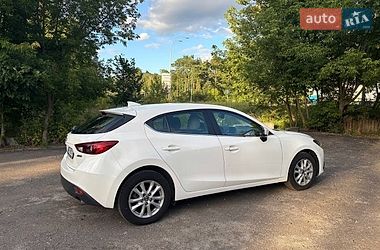 Хэтчбек Mazda 3 2016 в Киеве