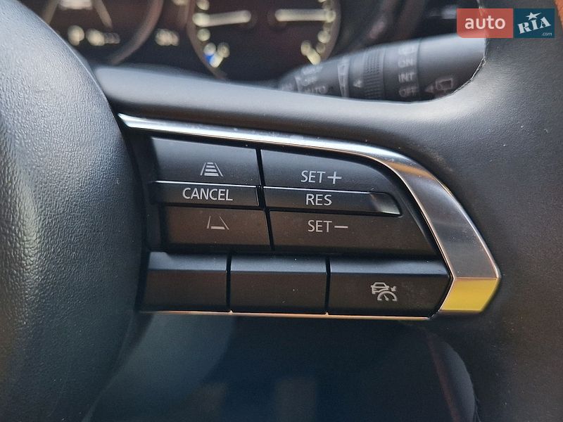 Хэтчбек Mazda 3 2023 в Днепре
