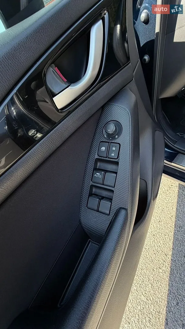 2015 Mazda 3 - мініатюра 16
