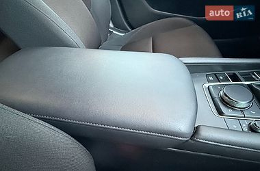Хетчбек Mazda 3 2021 в Дніпрі