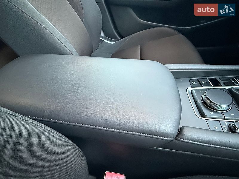 Хетчбек Mazda 3 2021 в Дніпрі