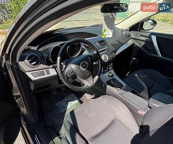 Хетчбек Mazda 3 2010 в Запоріжжі